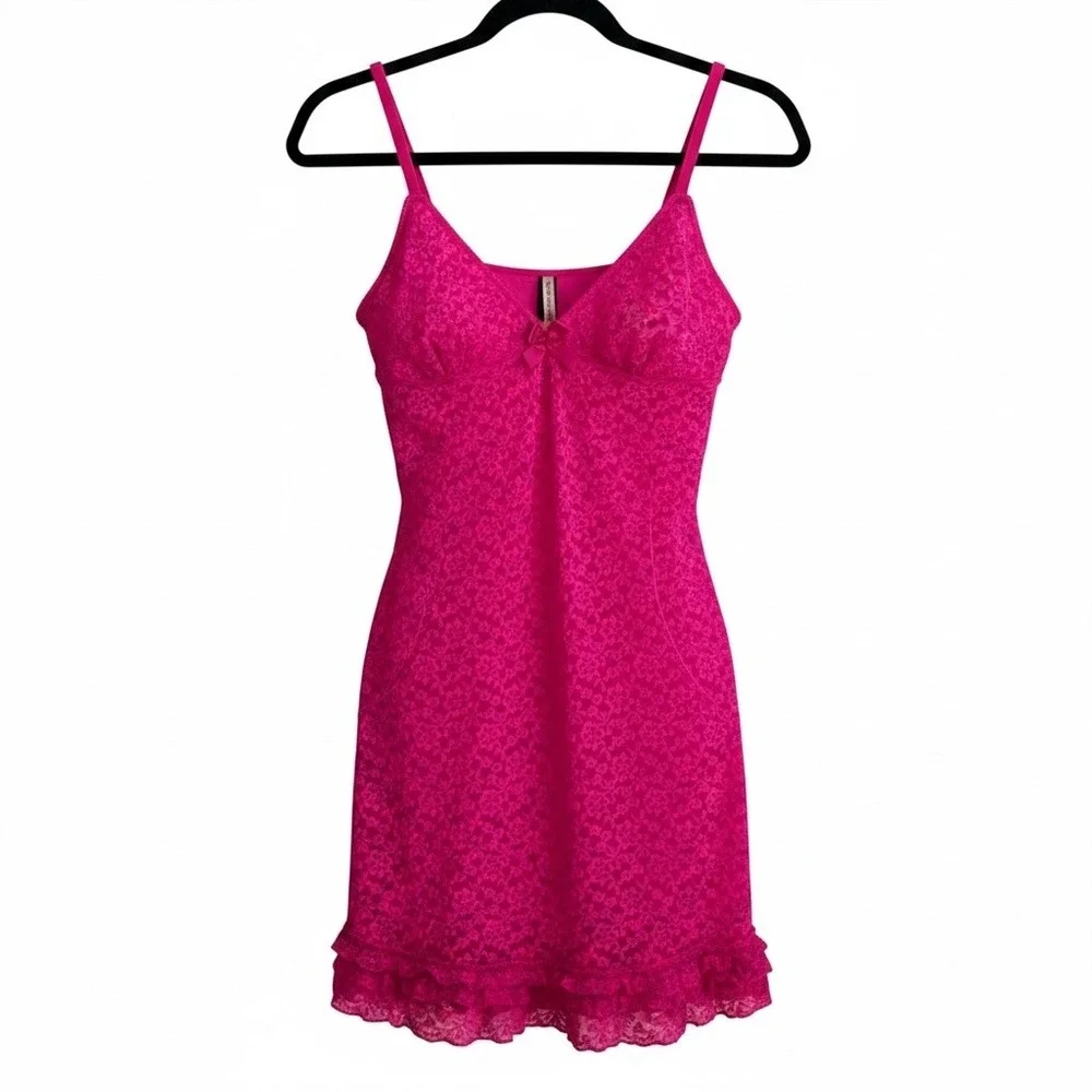 Victoria's Secret Sexy Little Things Women L Pink Nylon Lace Ruffle Chemise Slip